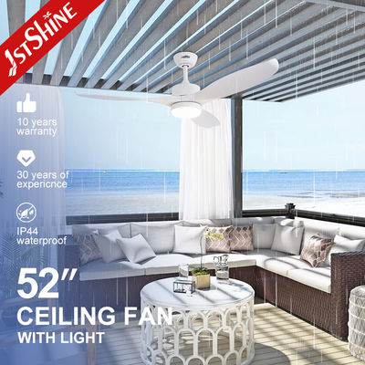 좋은 가격 3개의 플라스틱 블레이드와 흰색 LED등을 가진 방수 외부 천장 팬 온라인으로